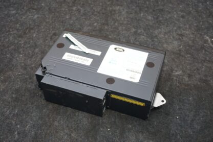 Rear Cd Dvd Disc Player Changer Module Ah42-19c043-aa Aston Martin Rapide 2011 - Image 3
