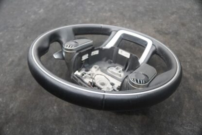 Driver Steering Wheel Black LR116233 OEM Range Rover Velar L560 2018-20 - Image 3