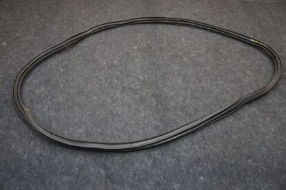 Rear Right Door Seal Gasket Weather Strip OEM 1807548-00-D Tesla Cybertruck 2024 - Image 3