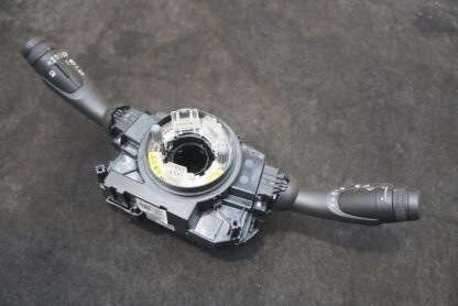 Steering Column Clockspring Wiper Signal Lever Switch 31674384 Polestar 2 2022