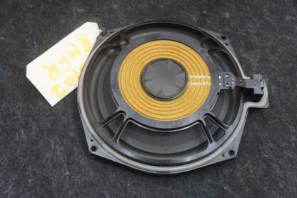 Front Right Door Central Subwoofer Speaker 65132622490 Bmw M3 Competiton 2021-24 - Image 5