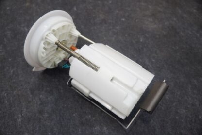 Gasoline Gas Fuel Tank Pump Sender 16117339267 OEM BMW i8 2014-20