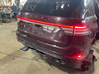 Rear LED Lift Gate Tail Light Bar LC5B13B433BJ Lincoln Aviator U611 2020-24 - Image 8