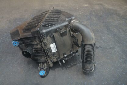 Air Cleaner Filter Box Assembly 13718603090 OEM BMW i3 2014-20