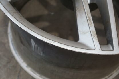 Rear 19x9" Inch ET50 Wheel Rim OEM 420601025AD 420601025C Audi R8 2008-09 *Rash* - Image 4