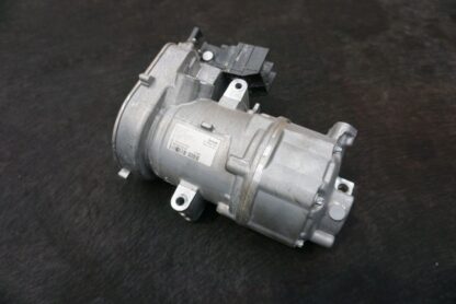 AC Air Conditioning Refrigerant Compressor A0008306802 Mercedes S580 W223 21-24 - Image 2