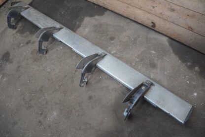 Left Running Board Side Step 84106463 GMC Sierra Silverado 2500 1500 3500 14-19 - Image 4