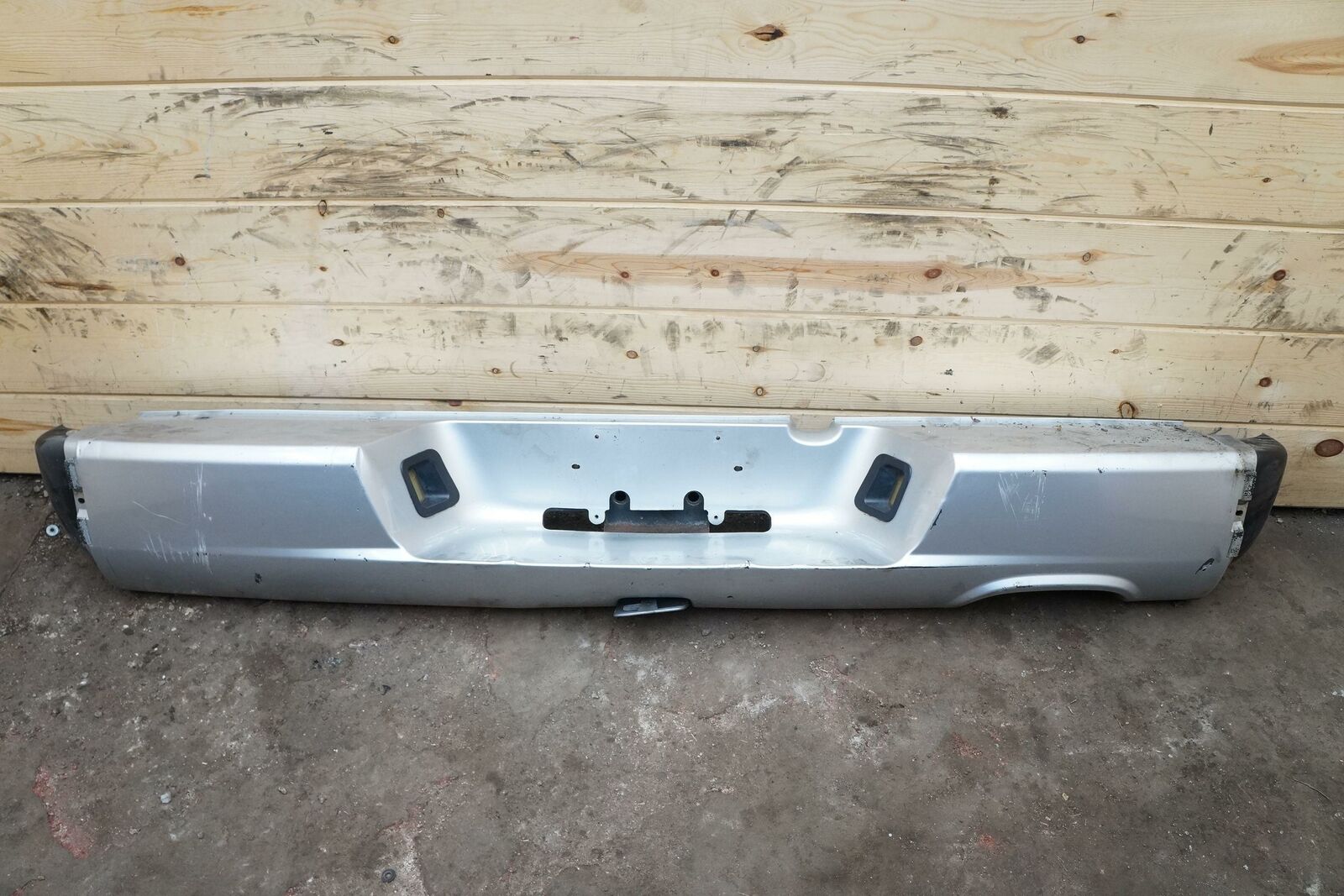 dodge ram 1500 bumper cover