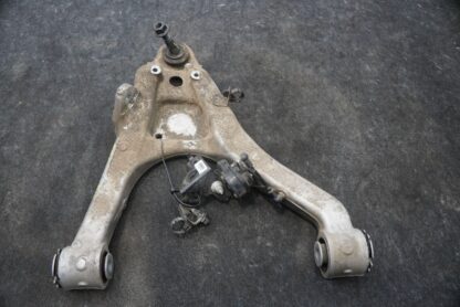 Front Right Lower Control Arm 23490422 OEM Chevrolet Corvette C7 2014-19 *Note*