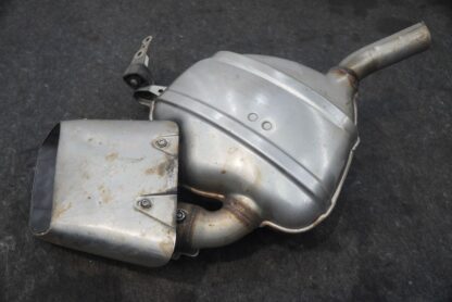 Rear Left Exhaust Muffler Silencer Tail Pipe 95B253601Y Porsche Macan 2019-24