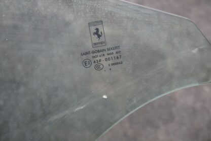 Rear Left Quarter Panel Window Glass 69876000 OEM Ferrari California T 2015 - Image 3