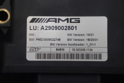 Differental Lock Computer Control Module 2909002801 Mercedes C63s AMG C205 2019 - Image 4