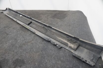 Right Rocker Panel Side Skirt Trim Molding 95B853564 OEM Porsche Macan 2015-24 - Image 6