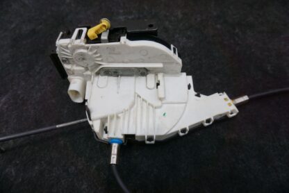 Front Left Door Latch Lock Actuator Handle 670100892 Maserati Ghibli 14-24 *Note - Image 5