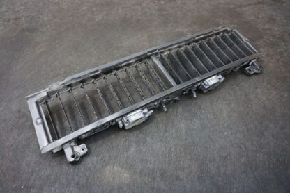 Front Radiator Grille Shutter Black A2325009801 Mercedes SL63 AMG R232 2022-24 - Image 2