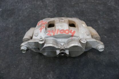 Set 2 Front Left Right Brake Caliper OEM L1MC2011 Lincoln Aviator U611 2020-23 - Image 4