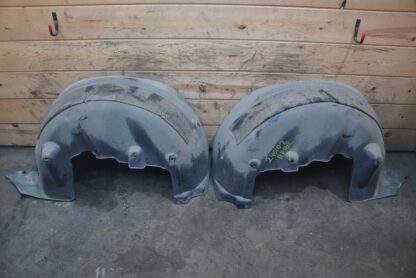 Set Rear Inner Quarter Wheel Well Liner Panel 1668847422 Mercedes GL63 X166 2015