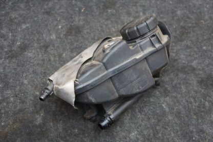 Engine Coolant Bottle Expansion Tank OEM A1775013301 Aston Martin Dbx 707 20-24 - Image 4