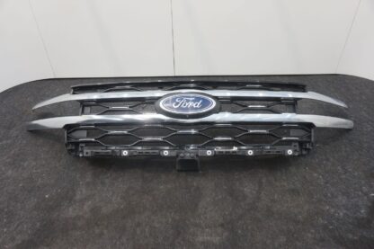 Front Bumper Complete Grille NL1Z99022A68CAPTM Ford Expedition Limited Max 22-24 - Image 2