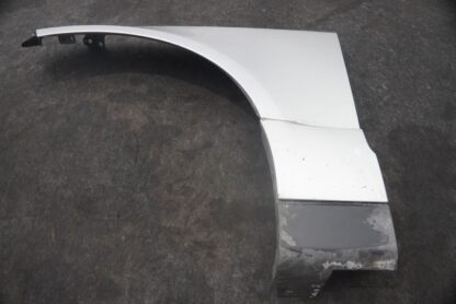 Front Left Fender Wing Panel Indus Silver LR061809 OEM Range Rover L405 2013-22 - Image 2