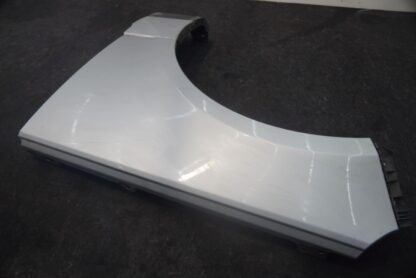 Front Left Fender Wing Panel Indus Silver LR061809 OEM Range Rover L405 2013-22 - Image 4