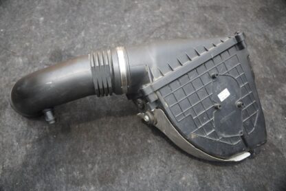 Right Air Cleaner Filter Box Housing Duct 8T0133836B OEM Audi RS5 2013-15 - Image 4