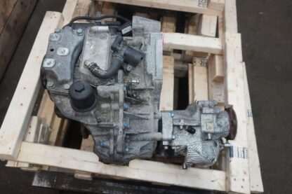 6-speed Automatic Dual Clutch Transmission Assembly 0d9300014q00k Audi S3 2017 - Image 4