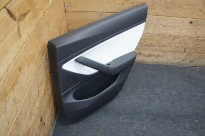 Rear Right Driver Interior Door Trim Panel 1090415-02-m Tesla Model 3 19 *Note - Image 3