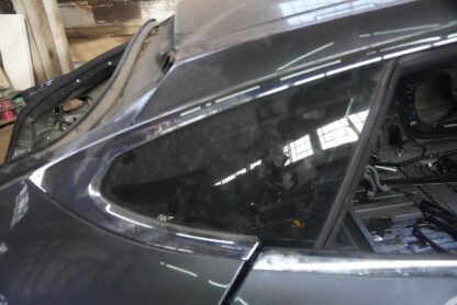 Rear Right Passenger Side Quarter Panel Window Glass OEM Tesla Model S 2015 - Image 2