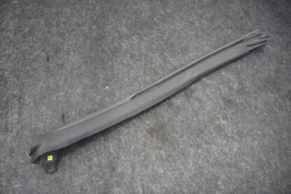 Right Door A Pillar Weather Strip Seal 3W7845120E Bentley Continental GTC 2016