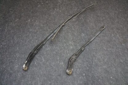 Set Of 2 Front Left Right Wiper Arm OEM 3W1955410 Bently Flying Spur 06-12 *Note