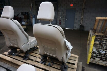 Front Rear & 3rd Row Sandstone Seat Lincoln Aviator Grand Touring 2020-23 *Note - Image 8