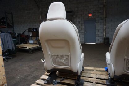 Front Rear & 3rd Row Sandstone Seat Lincoln Aviator Grand Touring 2020-23 *Note - Image 9