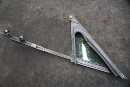 Front Right Door Corner Vent Fixed Window Glass 971845114 Porsche Panamera 971 - Image 3