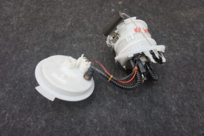 Gasoline Gas Fuel Tank Pump Sender Unit OEM 16117381652 BMW I3 94 REX 2014-21 - Image 5