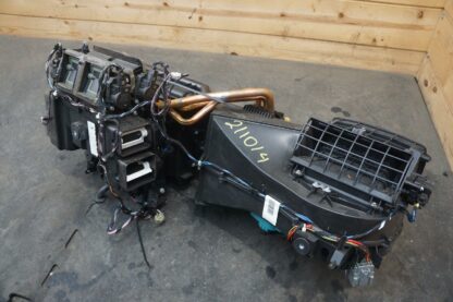 Heater AC Core Unit Assembly OEM 83357700 Ferrari California 2008-14 - Image 3