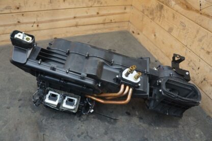 Heater AC Core Unit Assembly OEM 83357700 Ferrari California 2008-14 - Image 4