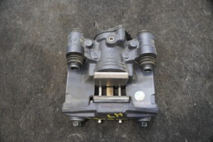 Rear Left Emergency Parking Brake Caliper OEM Chevrolet Corvette C8 2023 *Note* - Image 3