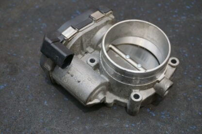 6.2L W12 Throttle Body Valve 03H133062D OEM Audi A8 A8L D4 Typ 4H 2012-16 - Image 2