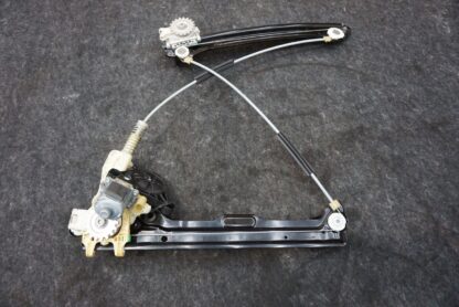 Front Right Door Window Regulator OEM 992837462 Porsche 911 Turbo S 992 2020-24 - Image 4