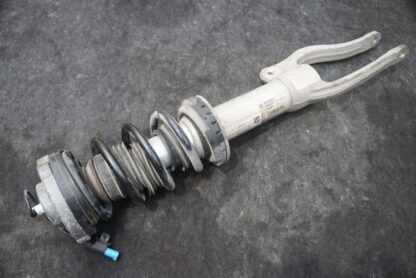 Front Right Shock Absorber Spring Coil Strut 37106859359 OEM BMW i8 2014-17