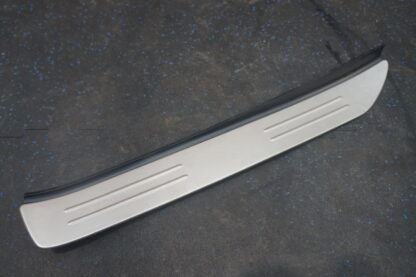 Door Sill Scuff Plate Trim Panel 51477200423 Oem Rolls Royce Ghost Series 2010