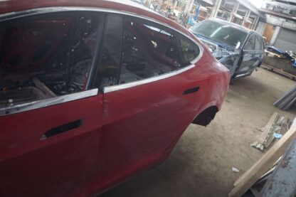 Rear Left Driver Door Shell Red (ppmr) OEM 6006394-E0-H Tesla Model S 2016-2020 - Image 5