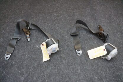 Set Of 2 Rear Left & Right Seat Belt OEM 1023136-00-c Tesla Model S 12-20 *Note