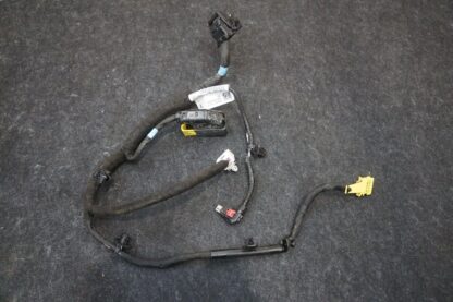 Front Steering Jumper Wire Harness 1682242-00-H Tesla Cybertruck Cyberbeast 2024 - Image 3