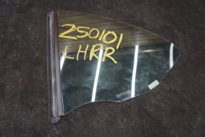 Rear Left Quarter Panel Glass 99654311103 Porsche 911 Carrera Cabrio 996 1999-05