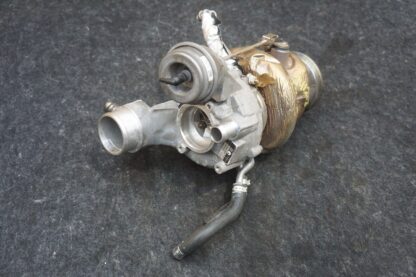 Right Engine Turbo Turbocharger Assembly OEM A1770905702 Aston Martin Dbx 707 23