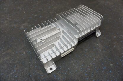 Bose Audio Sound Amplifier 15 Speaker 28061-9DJ0A 28060-1V90B QX56 QX80 2012-17