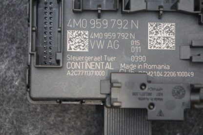 Front Right Side Door Computer Control Module PAD959792 Porsche Taycan 2021-2023 - Image 2