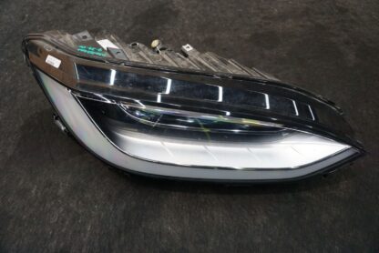 Front Right LED Headlight Headlamp 1034313-00-B Tesla Model X 75D 2016-20 *Note